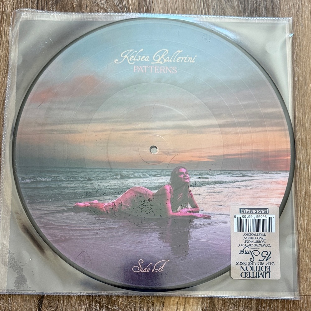 Kelsea Ballerini Patterns Deluxe vinyl